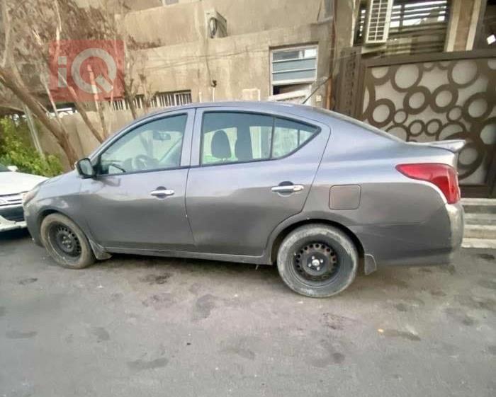 نيسان فيرسا